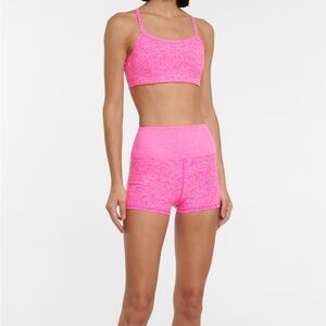 Alo Yoga AloSoft Aura Shorts - Heathered Neon Pink sz M medium